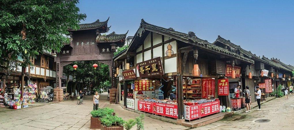 逃离原木色房屋